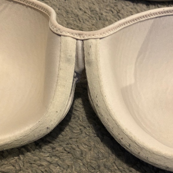 Barely There Cream Striped Bra Set - Picture 4 of 8